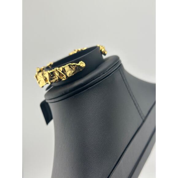 Amber Sceats Emery Cuff Gold Plate Cuff Bracelet Retails $165 NWT - Picture 3 of 5